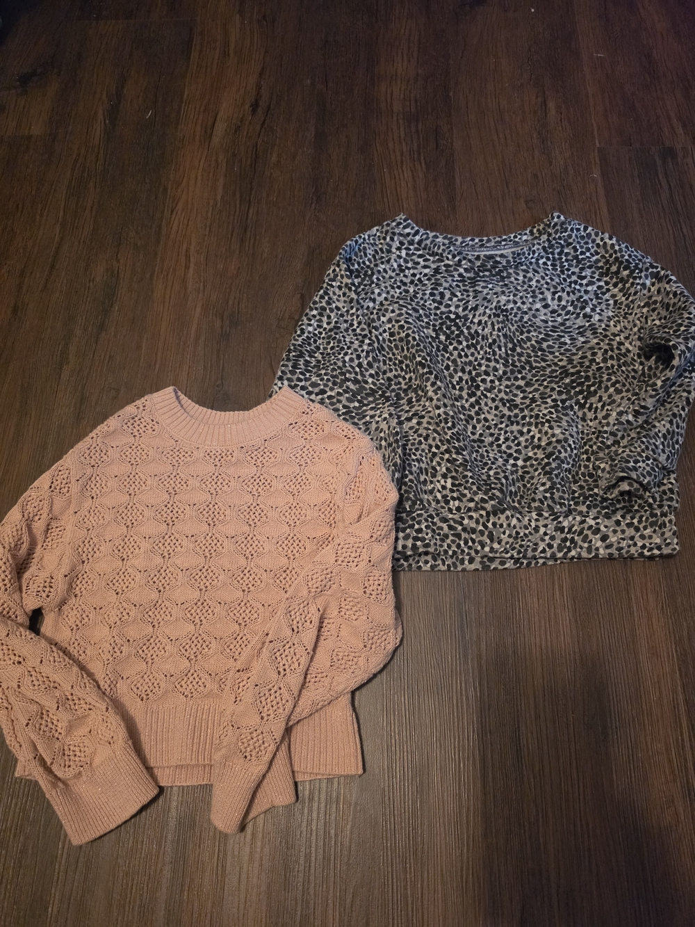 Childrens PlacwPink Openwork Crewneck &Old Navy Black-White Leopard Pullover Set